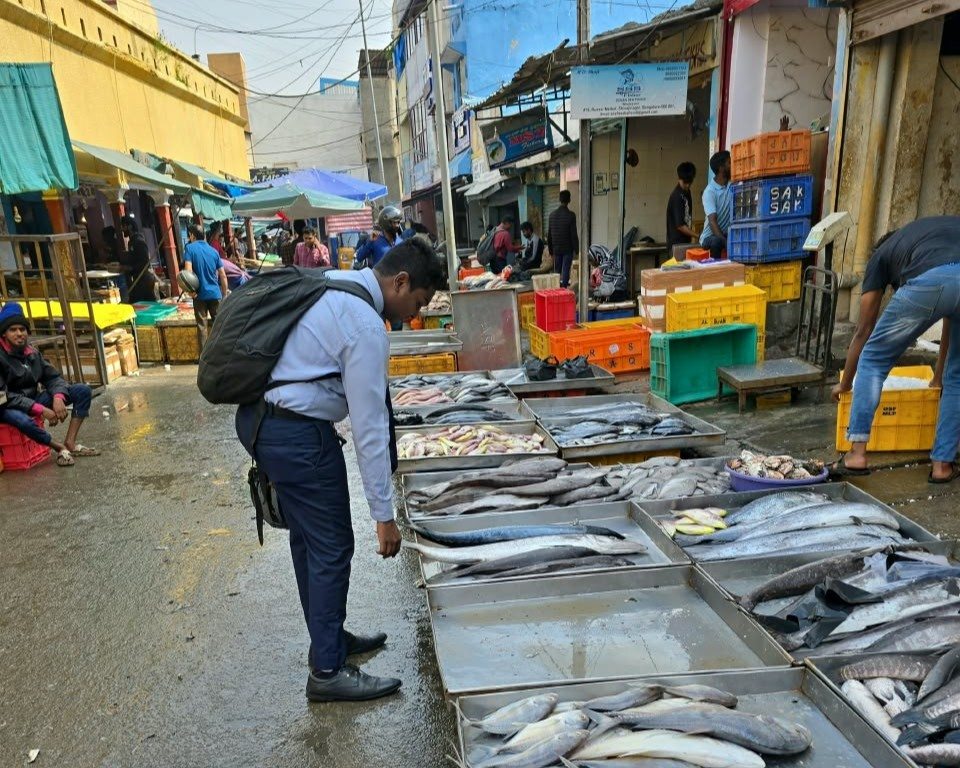 Exploring the Heart of Bengaluru's Culinary Supply Chain: A Field Visit to Russell Market